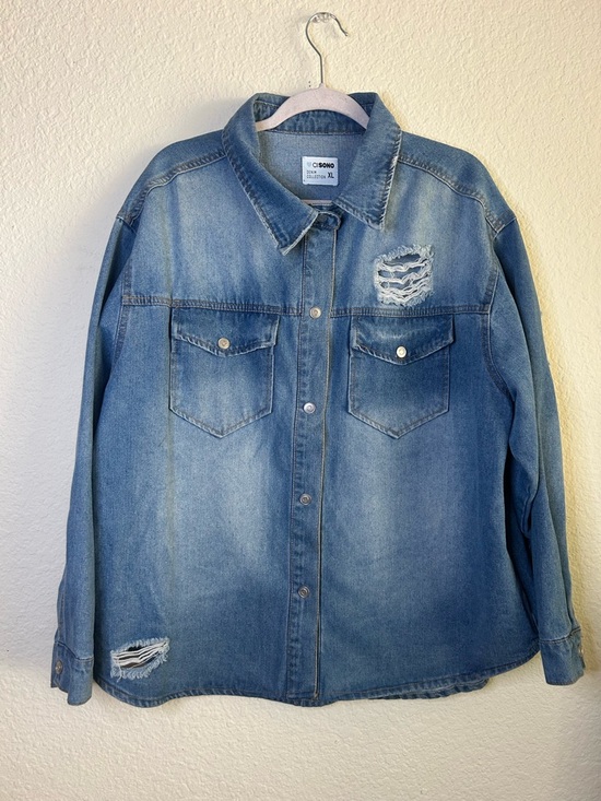 Jackets & Blazers - CI Song Light Wash Distressed Denim Shirt Jacket XL Button Front Festival Concer